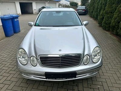 gebraucht Mercedes E220 CDi *TOP Zustand*