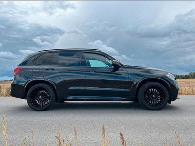 BMW X5 M50