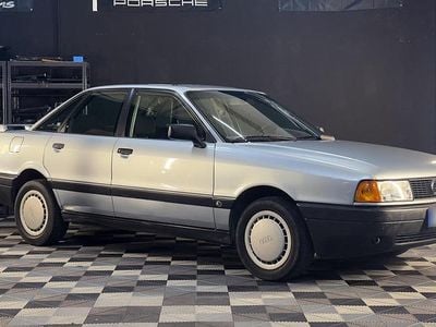 Gebraucht Audi 80 90 PS (66 kW) 1989 Silber Limousine