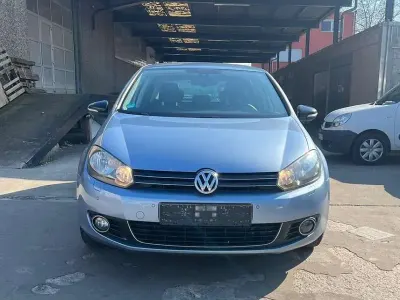 Gebraucht VW Golf VI Style 122 PS (89 kW) 2011 Blau Kleinwagen
