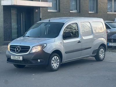 Mercedes Citan 111