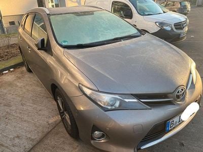 Toyota Auris Touring Sports