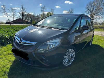 Gebraucht Opel Zafira Edition 140 PS (102 kW) 2016 Schwarz Van / Kleinbus