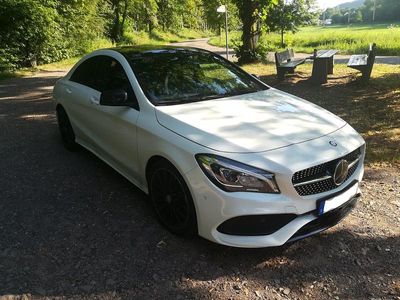 Mercedes CLA200