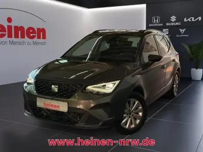 Usata Seat Arona Style 116 CV (85 kW) 2024 Grigio SUV