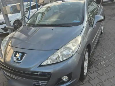 Gebraucht Peugeot 207 CC 120 PS (88 kW) 2009 Grau Cabrio