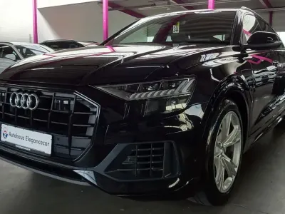 Gebraucht Audi Q8 Sport 286 PS (210 kW) 2020 Schwarz SUV