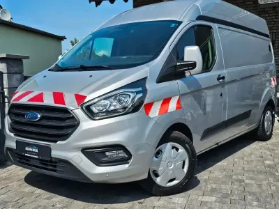 Gebraucht Ford Transit Custom 105 PS (77 kW) 2018 Silber Van / Kleinbus