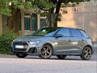 Gebraucht Audi A1 S-Line 116 PS (85 kW) 2019 Grau SUV