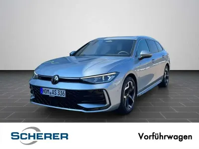 Gebraucht VW Passat IQ Drive 193 PS (141 kW) 2026 Oyster silver metallic Kombi