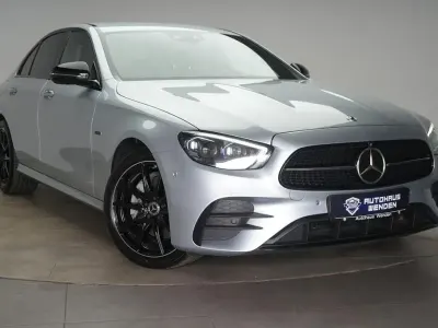 Gebraucht Mercedes E300 AMG 265 PS (194 kW) 2023 Silber Limousine