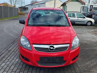 Rot Gebraucht 2009 Opel Zafira Edition Van / Kleinbus | 2.700 € (Fairer Preis)