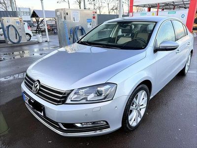 Gebraucht VW Passat Highline 160 PS (117 kW) 2011 Limousine