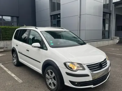 Gebraucht VW Touran Cross 140 PS (102 kW) 2007 Weiß Van / Kleinbus