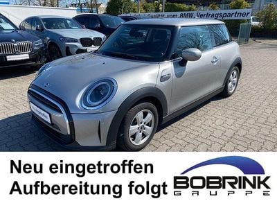 Gebraucht Mini Cooper Essential 136 PS (100 kW) 2024 Silber Kleinwagen