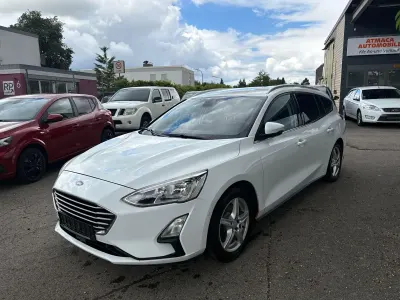 Gebraucht Ford Focus Cool & Connect 150 PS (110 kW) 2019 Weiß Limousine