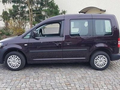 Gebraucht VW Caddy Edition 102 PS (75 kW) 2014 Lila / violett Van / Kleinbus