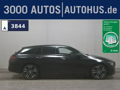 Gebraucht Mercedes CLA200 Shooting Brake Progressive 150 PS (110 kW) 2023 Kosmosschwarz metallic Kombi