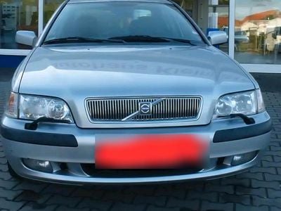 Usata Volvo S40 136 CV (100 kW) 2000 Argento Berlina