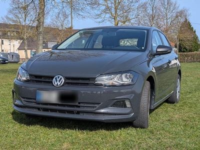 Usata VW Polo Trendline 80 CV (58 kW) 2018 Grigio Utilitaria