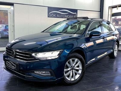 Blau Gebraucht 2022 VW Passat Business Kombi | 17.950 € (Guter Preis)