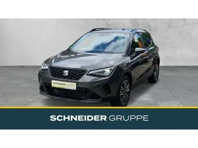 Gebraucht Seat Arona Style 116 PS (85 kW) 2024 Cliff grau / schwarz SUV