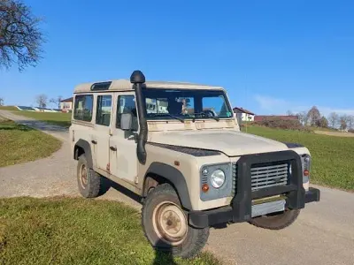 Gebraucht Land Rover Defender 122 PS (89 kW) 2005 Beige Kombi
