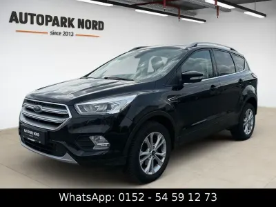 Gebraucht Ford Kuga Titanium 150 PS (110 kW) 2019 Schwarz SUV