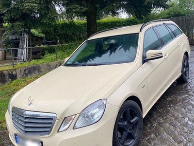 gebraucht Mercedes E200 Cdi Kombi ex Taxi, Motor neu bei MB