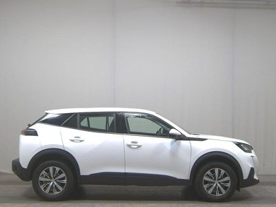 Weiss Gebraucht 2021 Peugeot 2008 Active SUV | 13.980 € (Fairer Preis)