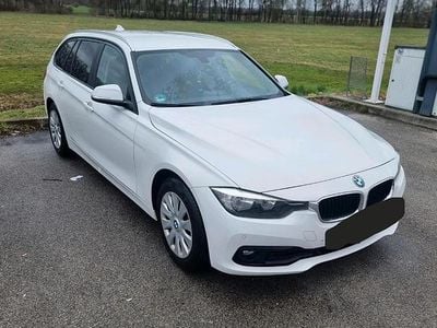 Gebraucht BMW 318 150 PS (110 kW) 2016 Weiß Kombi