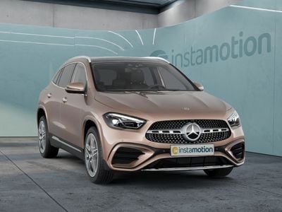 Gebraucht Mercedes GLA250 AMG Line Premium Plus 218 PS (160 kW) 2023 Gold SUV