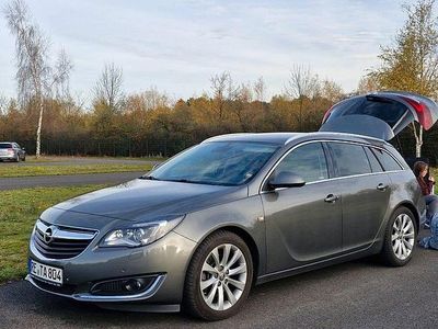 Grau Gebraucht 2017 Opel Insignia Kombi | 6.999 € (Superpreis)
