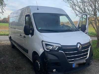 Weiß Gebraucht 2023 Renault Master Van / Kleinbus | 26.000 €