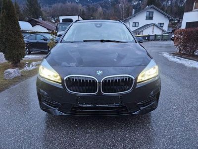 Schwarz Gebraucht 2019 BMW 216 Gran Tourer Sport Line Van / Kleinbus | 11.700 € (Fairer Preis)