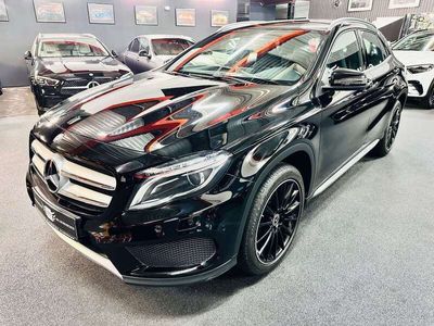 gebraucht Mercedes GLA200 AMG Line NAVI/Bi-XENON/PDC/SHZG/19"