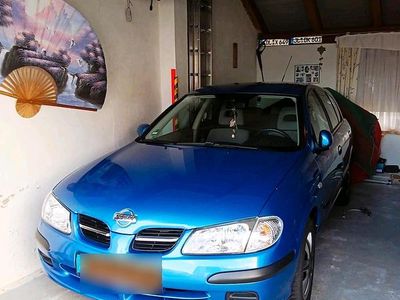 Usata Nissan Almera 90 CV (66 kW) 2001 Blu Berlina