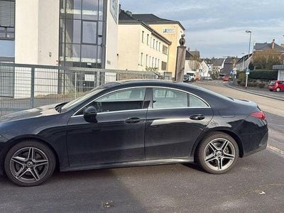Gebraucht Mercedes CLA250e 218 PS (160 kW) 2023 Schwarz Limousine