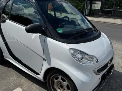 Gebraucht Smart ForTwo Coupé 84 PS (61 kW) 2014 Weiß Coupé