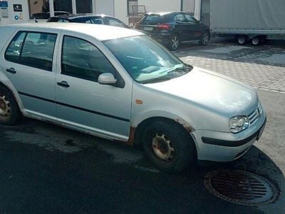 VW Golf IV