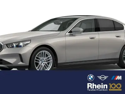 Gebraucht BMW i5 Sport Line 250 kW (340 PS) 2025 Grau Limousine