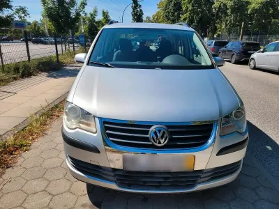 Gebraucht VW Touran 105 PS (77 kW) 2007 Silber Van / Kleinbus