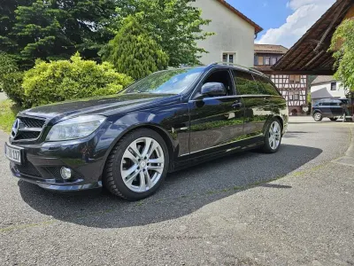 Gebraucht Mercedes C320 Avantgarde 224 PS (164 kW) 2008 Schwarz Limousine