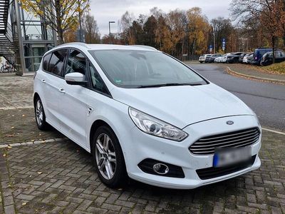 Gebraucht Ford S-MAX S 150 PS (110 kW) 2015 Weiß Van / Kleinbus