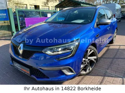 Gebraucht Renault Mégane GrandTour Bose Edition 163 PS (119 kW) 2017 Blau Kombi