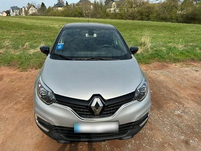 Second-hand Renault Captur 90 CP (66 kW) 2019 Argintiu SUV