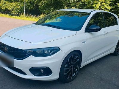 Second-hand Fiat Tipo S 120 CP (88 kW) 2019 Alb Hatchback