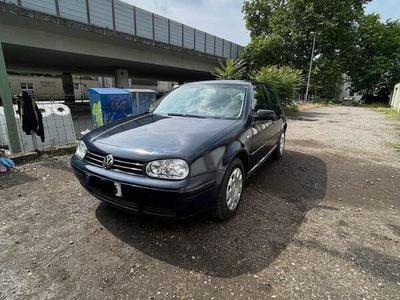 VW Golf IV