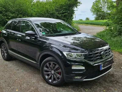 Second-hand VW T-Roc Sport 150 CP (110 kW) 2019 Negru SUV