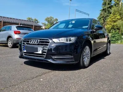 Gebraucht Audi A3 Ambition 150 PS (110 kW) 2015 Schwarz Limousine